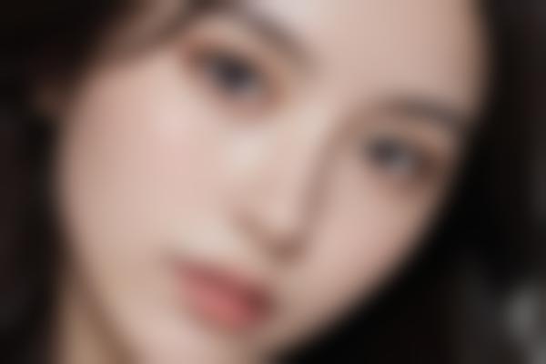 何晓娅双曲线鼻雕为什么更自然?