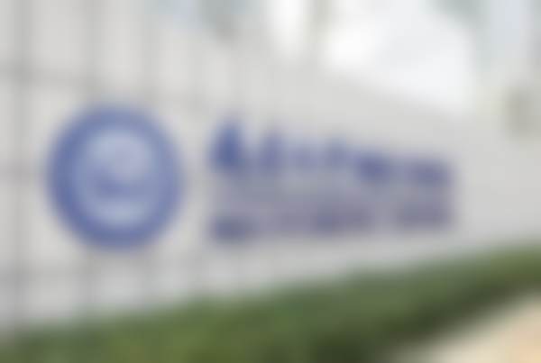 南昌大学附属口腔医院（江西省口腔医院）吴润发医生前牙区美学种植修复技术怎么样？