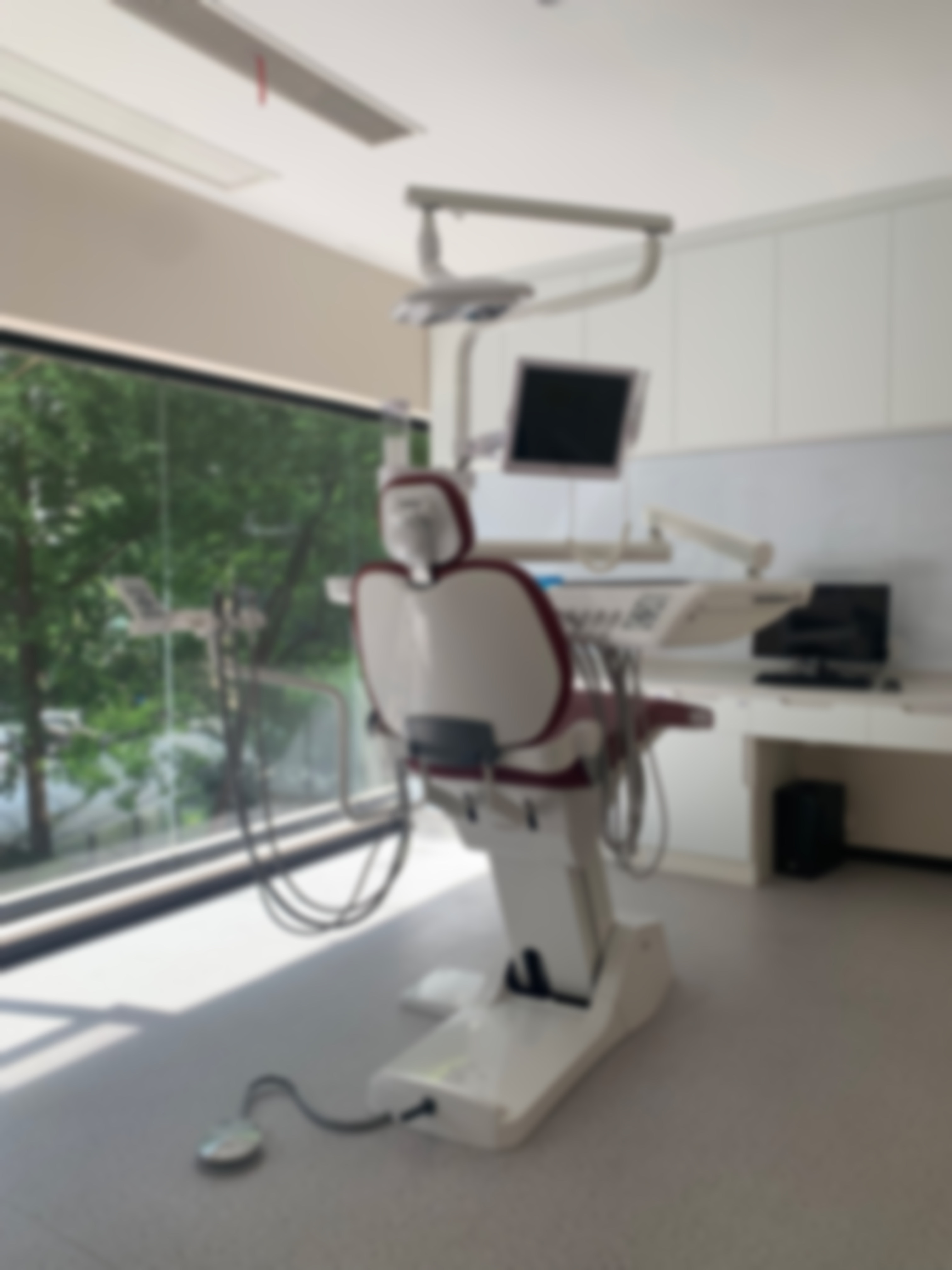 杭州杭里口腔门诊部胡长武医生种植牙技术怎么样?