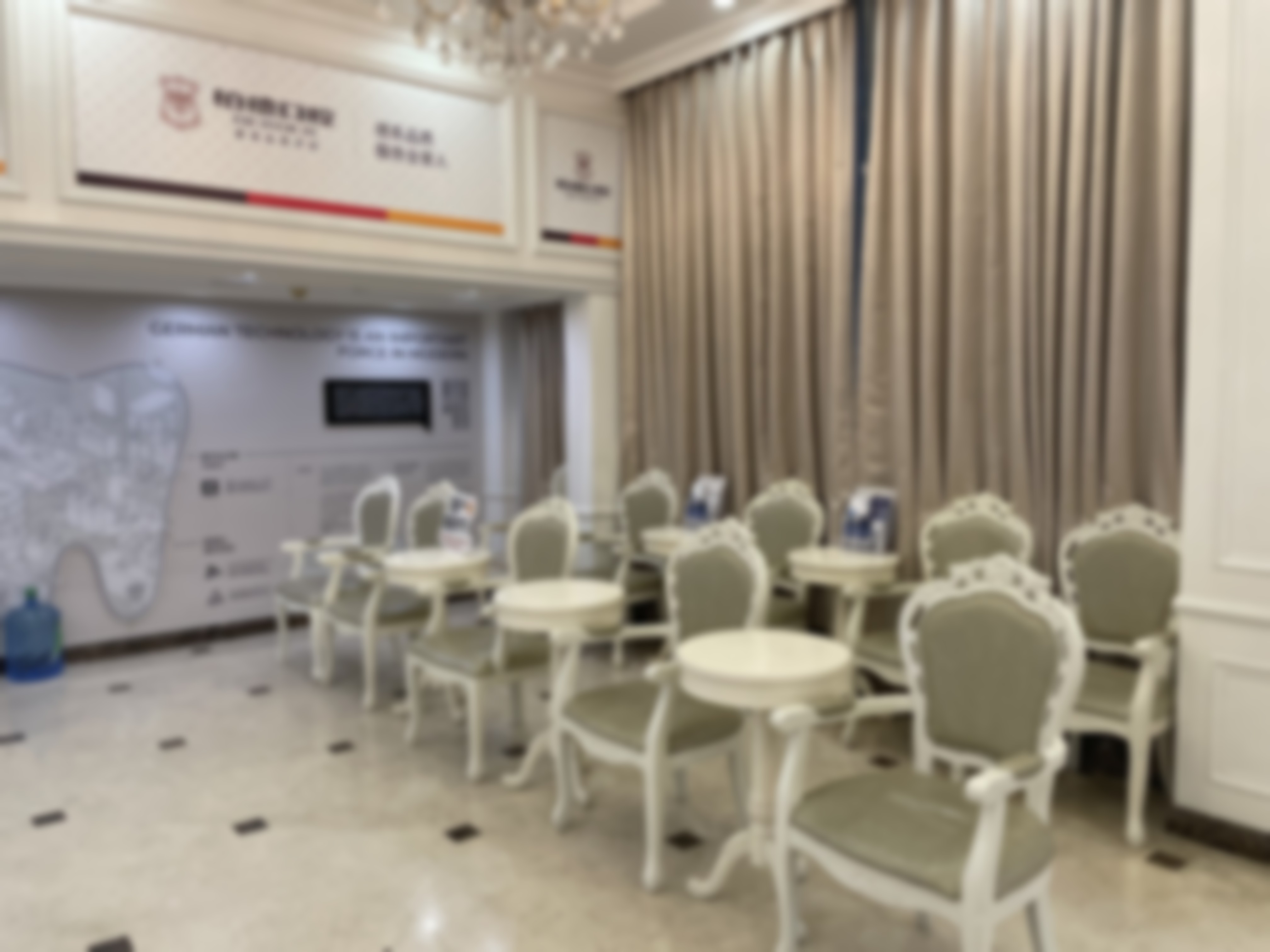 广州天河柏德口腔门诊部种植牙检查+方案设计仅需1元起，享专业问诊、检查与方案沟通服务 