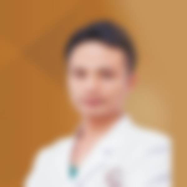 湛江珠江口腔医院陈萱医生社会职称