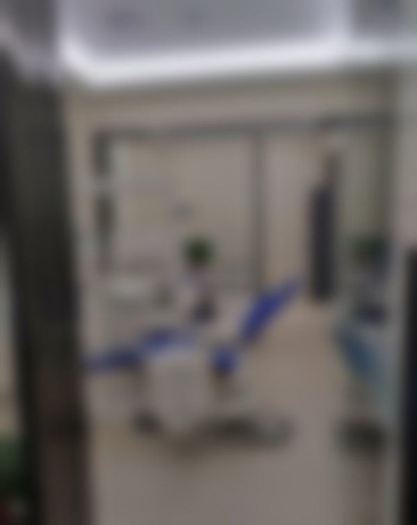 西安莲湖区诚济口腔医院赵婷婷医生社会职称