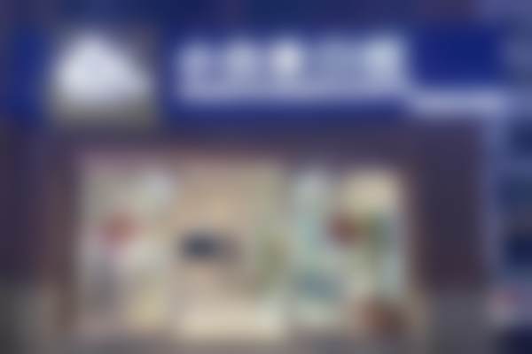 许昌小白象口腔门诊部自身实力如何为美国泽康二氧化锆冠项目保驾护航？