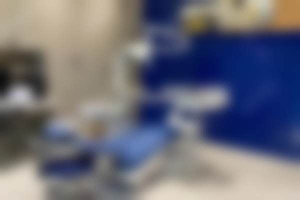 许昌小白象口腔门诊部医疗保险集采种植使用的是什么种植体？