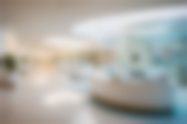 广东深圳郑益董口腔诊所